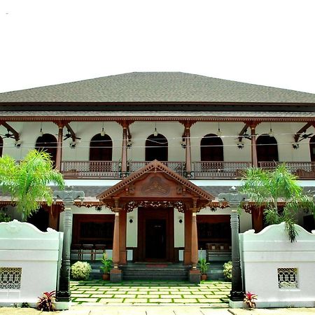 Villa De 1945 Mahe Exterior foto
